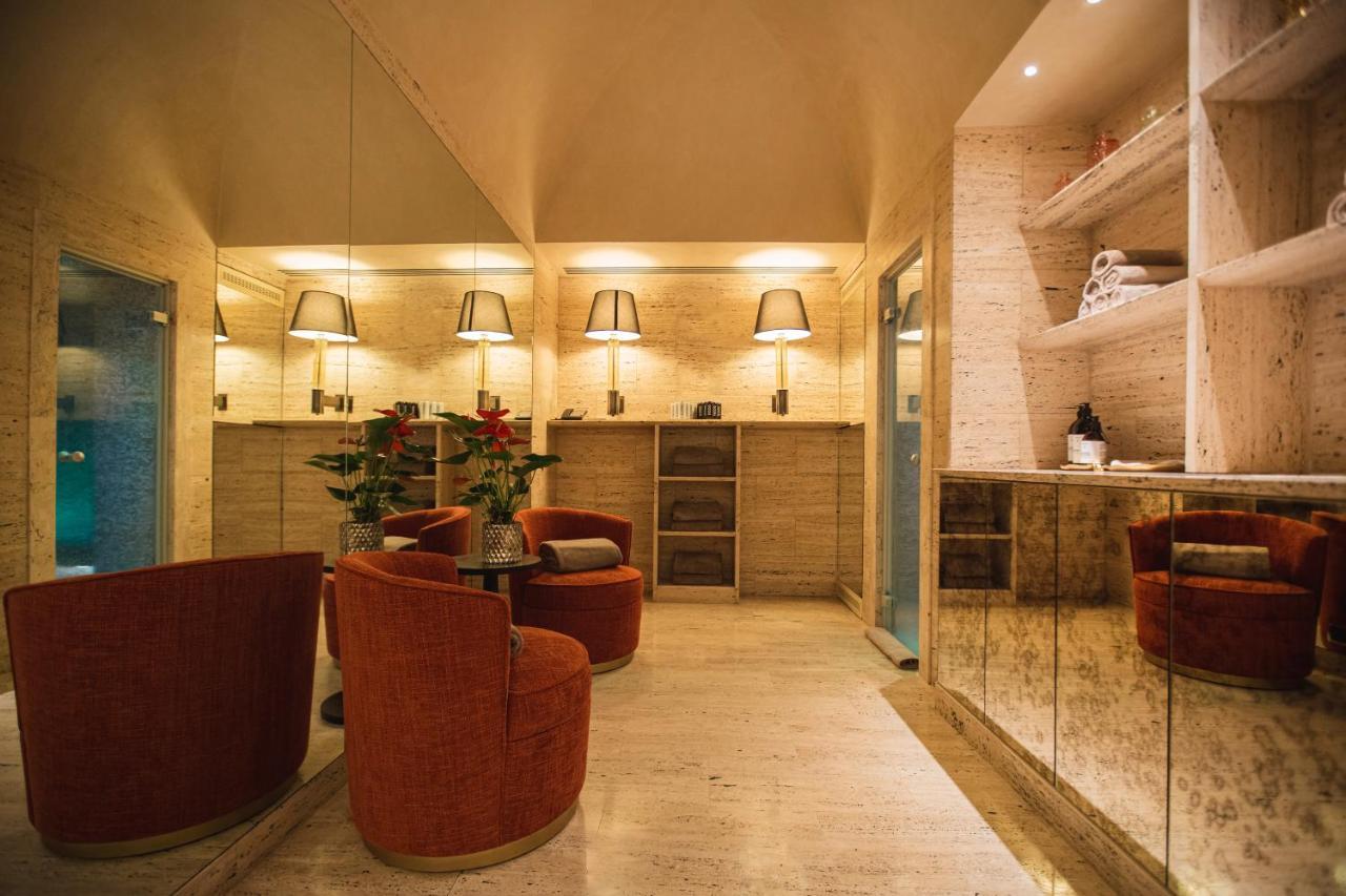 Park Hyatt Hotel